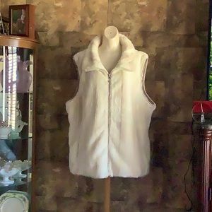 Ladies warm,soft comfy vest